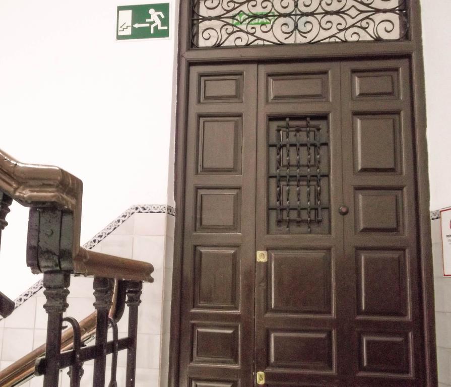 Pensión Ciudad Navarro Ramos Granada Exterior foto